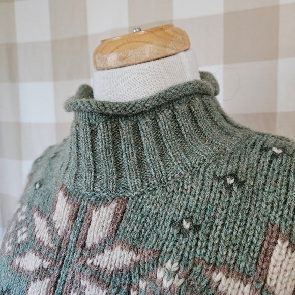 Vtg 90s Eddie Bauer M Petite 100% Wool Fair Isle Snowflake Turtleneck Sweater - Picture 5 of 7